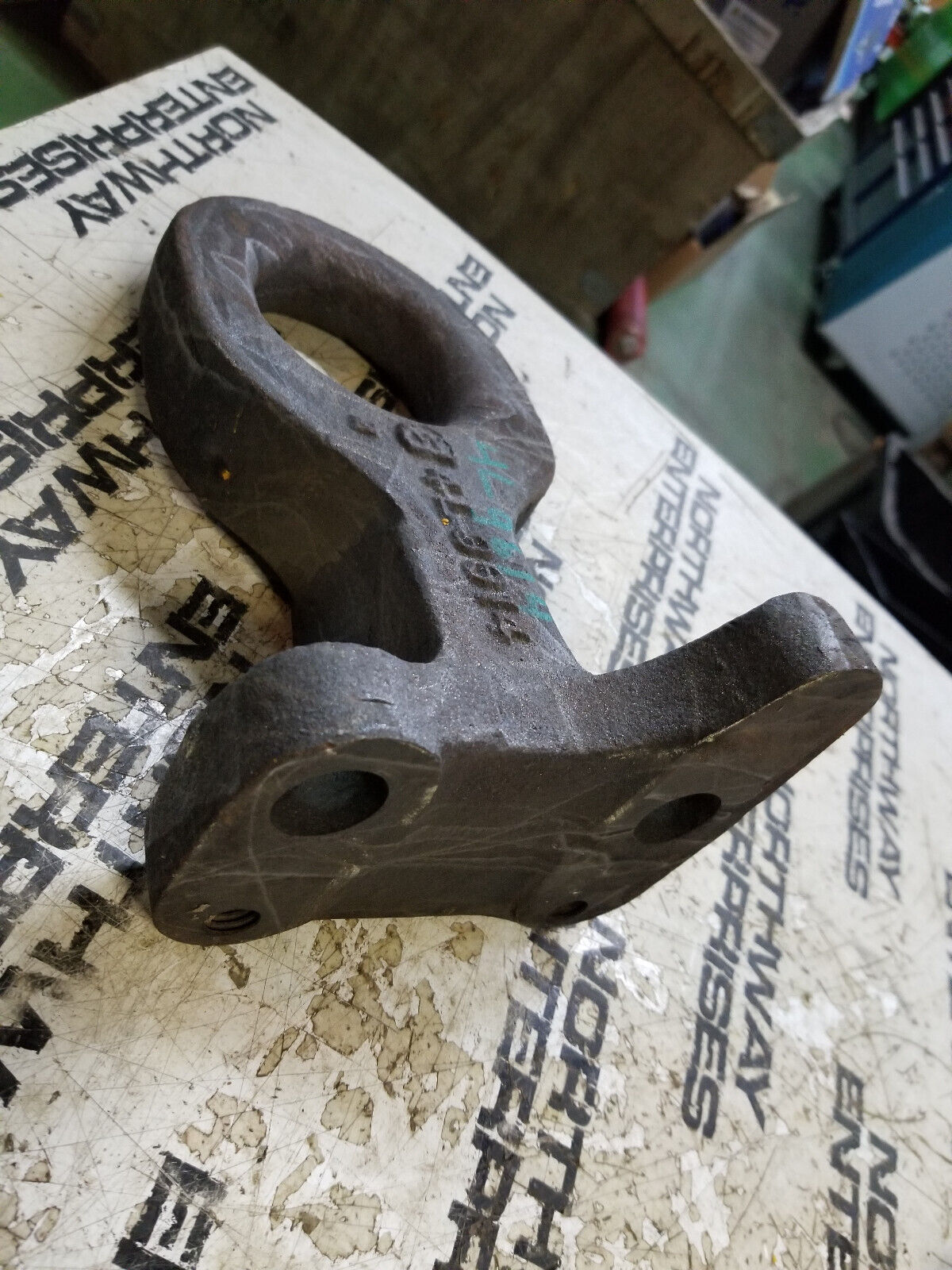 4L-9614 CATERPILLAR LIFTING EYE 4L9614