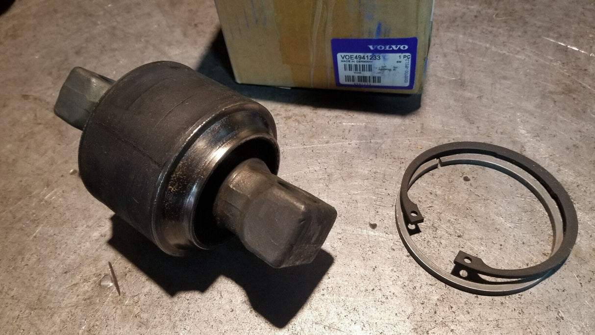 11994312 OEM VOLVO VOE11994312 SPIDER U JOINT