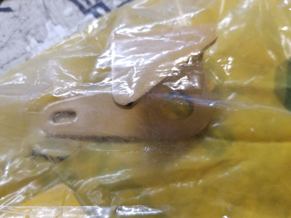 386-5619 Hood Lever mechanism 3865619