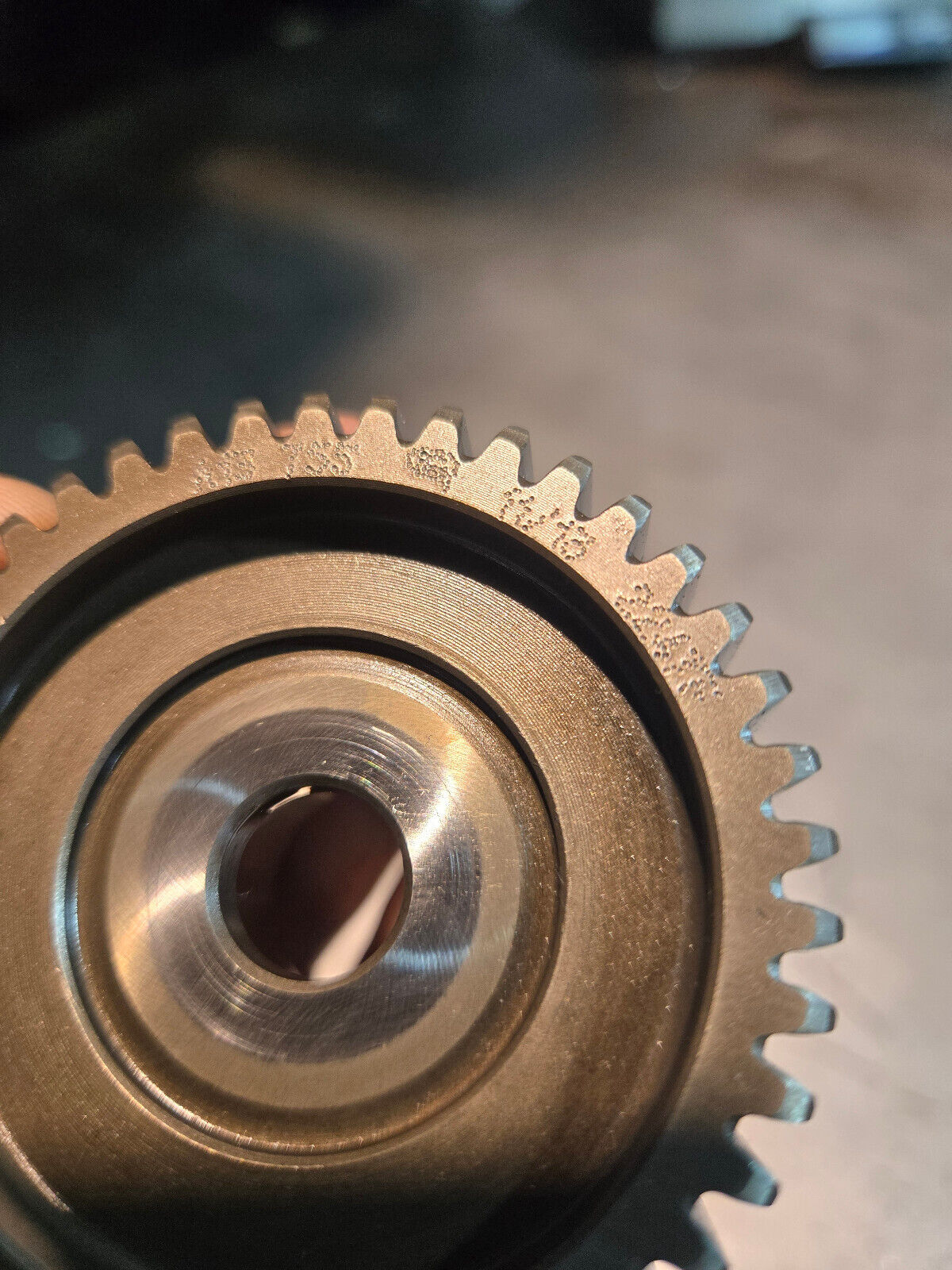 2011+ 3.0L ECO DIESEL EXHAUST CAMSHAFT GEAR PASSENGER SIDE
