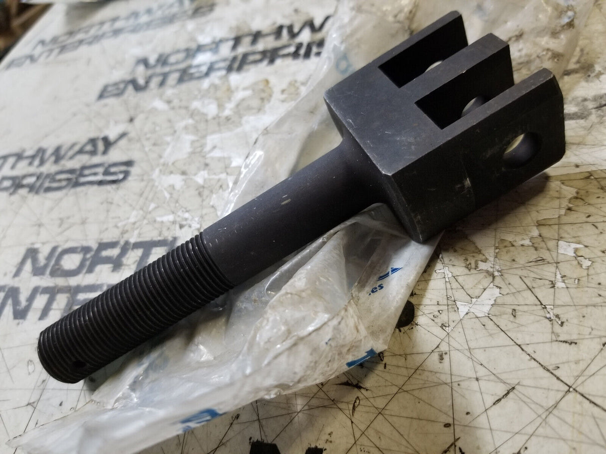BOLT - CHAIN ANCHOR 1387286 for Hyster hy1387286