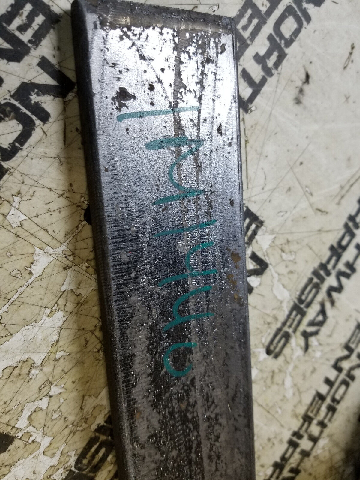 1M-1440 CATERPILLAR BAR PLATE 1M1440