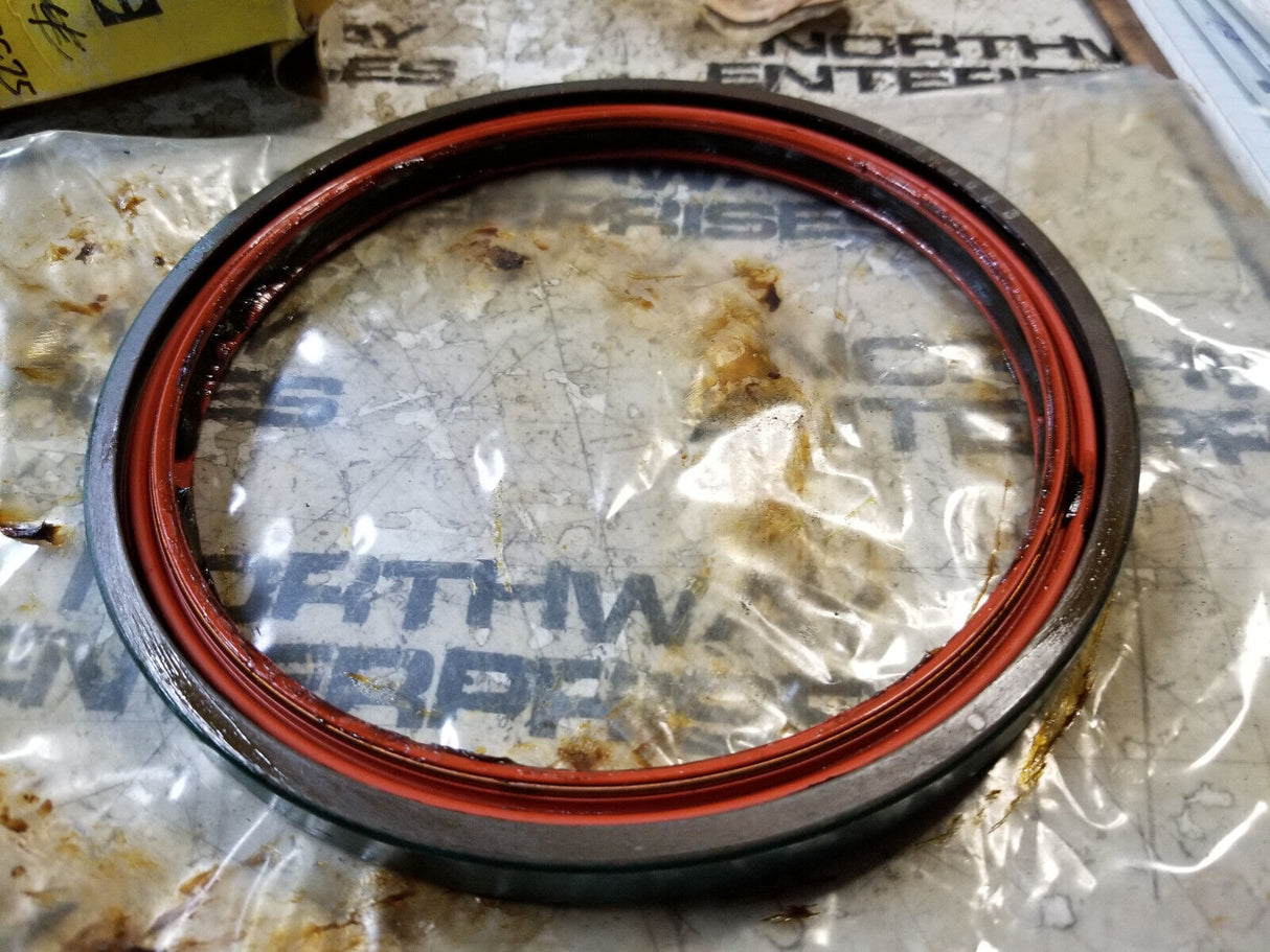 CAT 6N8853 CRANKSHAFT SEAL 6N-8853 6A 6S 55 D7F D7G D4D D4E 4 153 D6C D6D 163