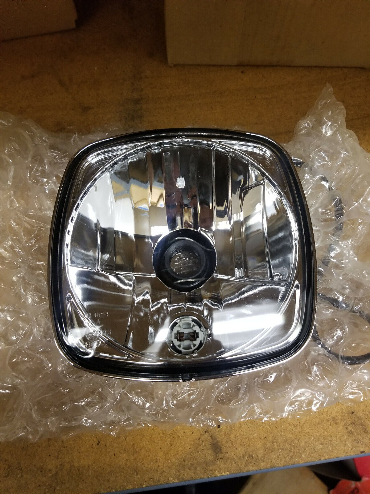 348-7240 LENS