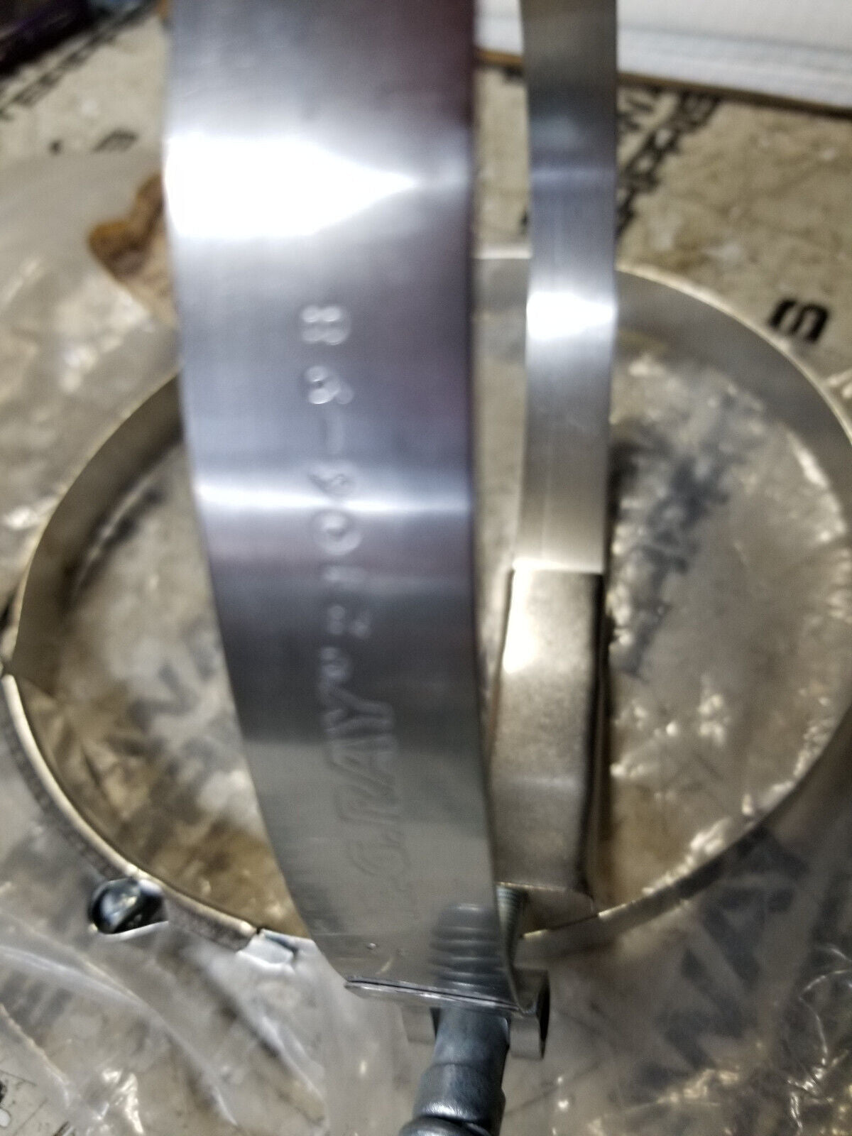 SET OF 2 CLAMPS - CAT 135-6261 CLAMP 1356261