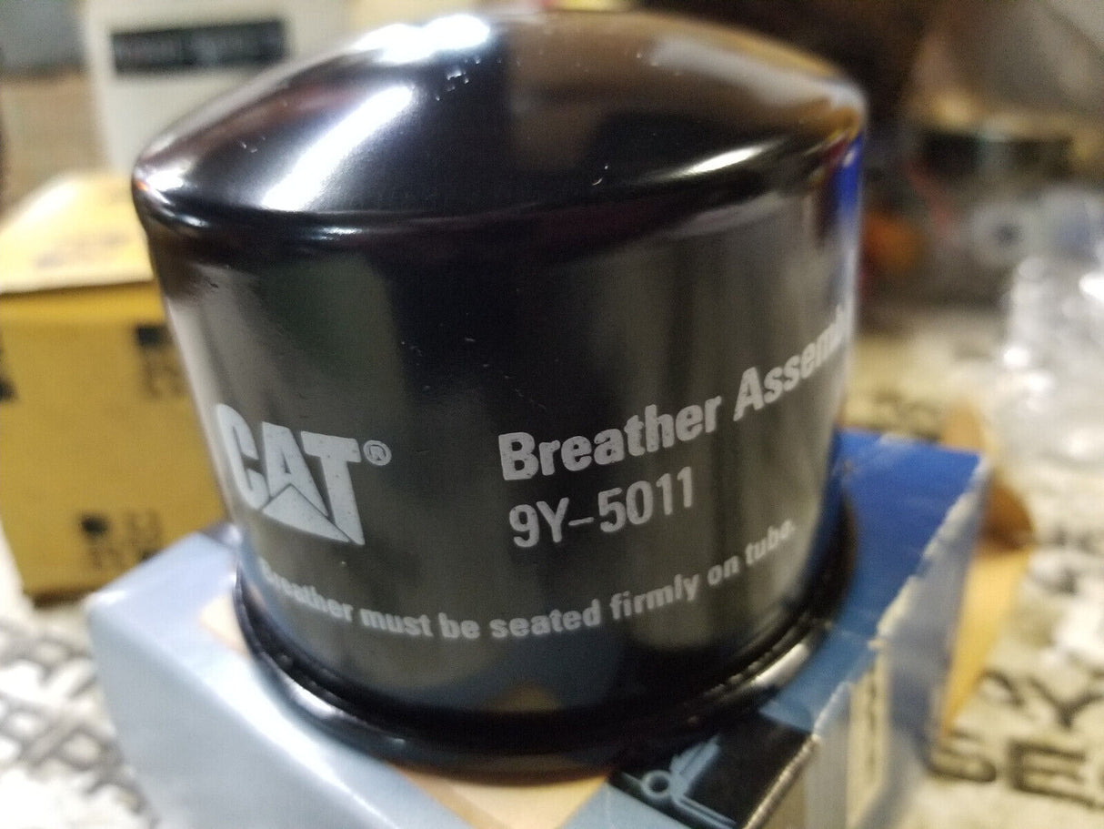Caterpillar 9Y-5011 Engine Air Compressor Breather 9y50111