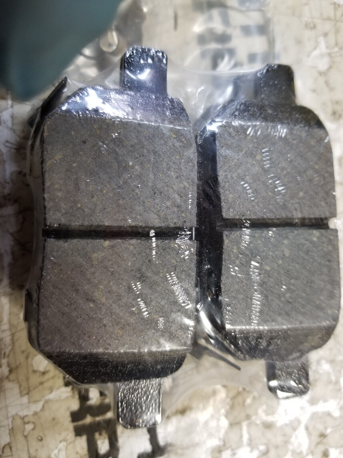 1AM401423A MOPAR DISC BRAKE PAD KIT