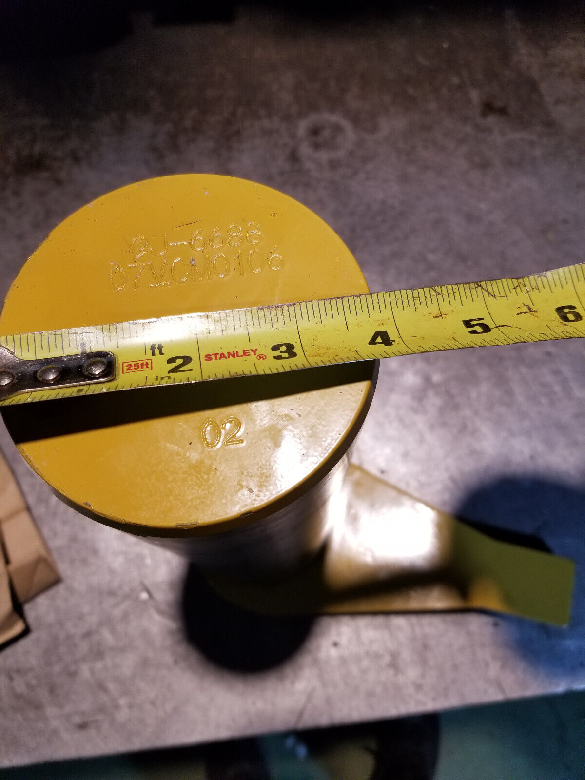 9J-6689 OEM CAT 101.6mm Outer Diameter Linkage Pin With Anchor 9J6689 9J6688
