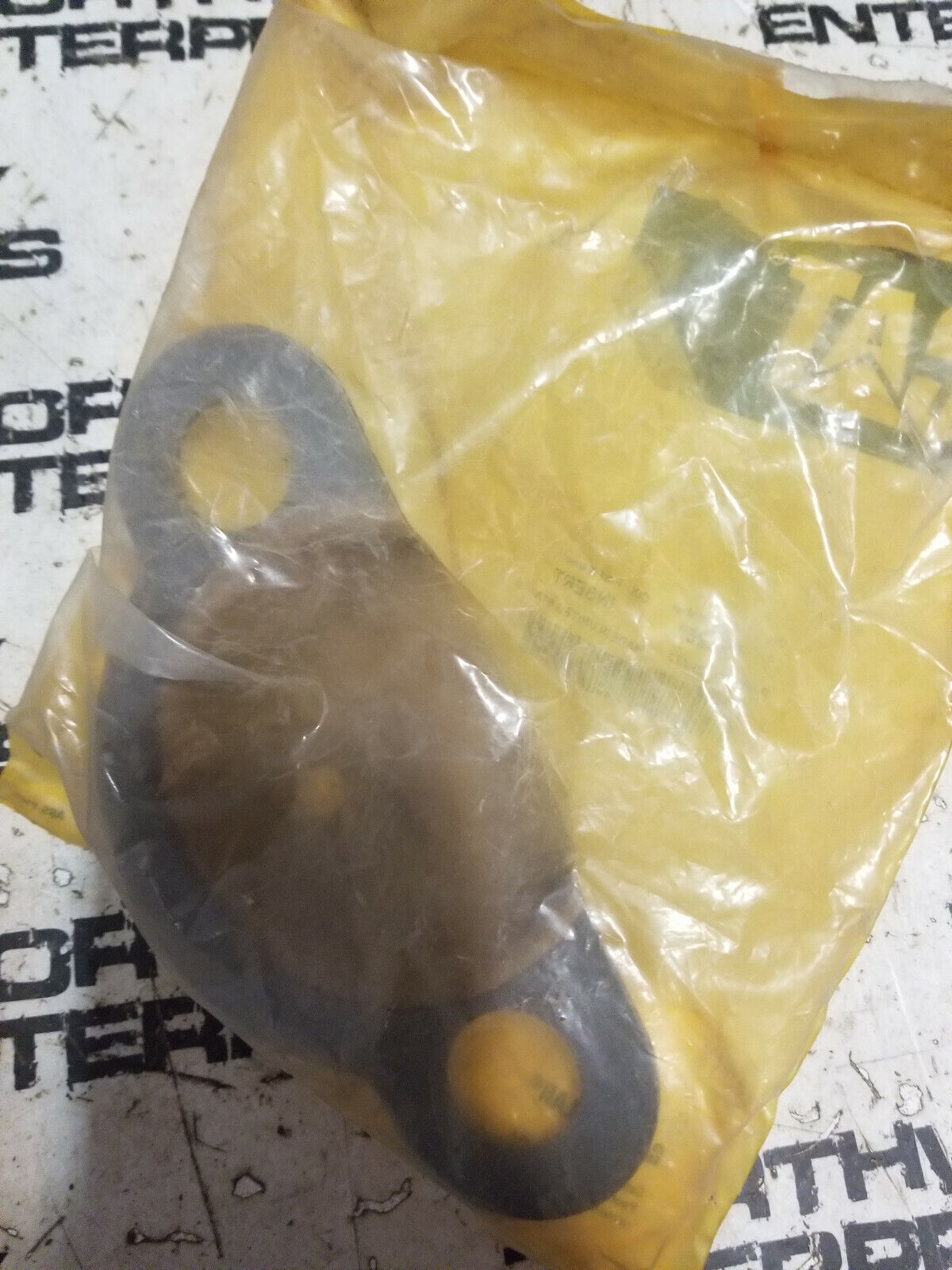 9D-2252 CATERPILLAR INSERT