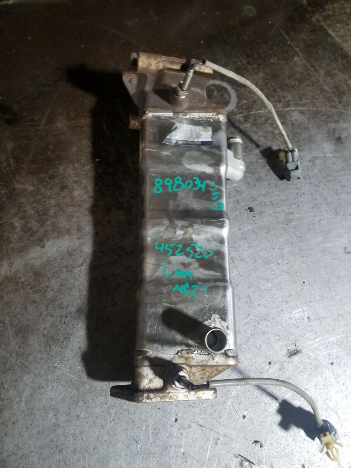08 09 2008-2010 SILVERADO DURAMAX DIESEL LMM EGR COOLER no valve