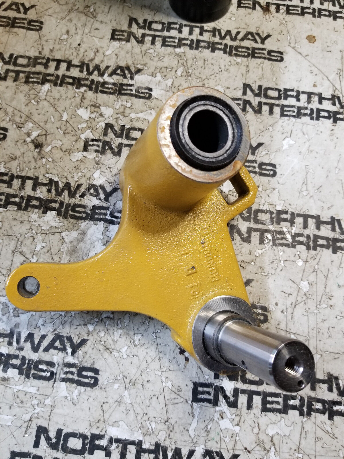 322-5108 CAT Belt Tightener Arm 773G 775G LRC 775G