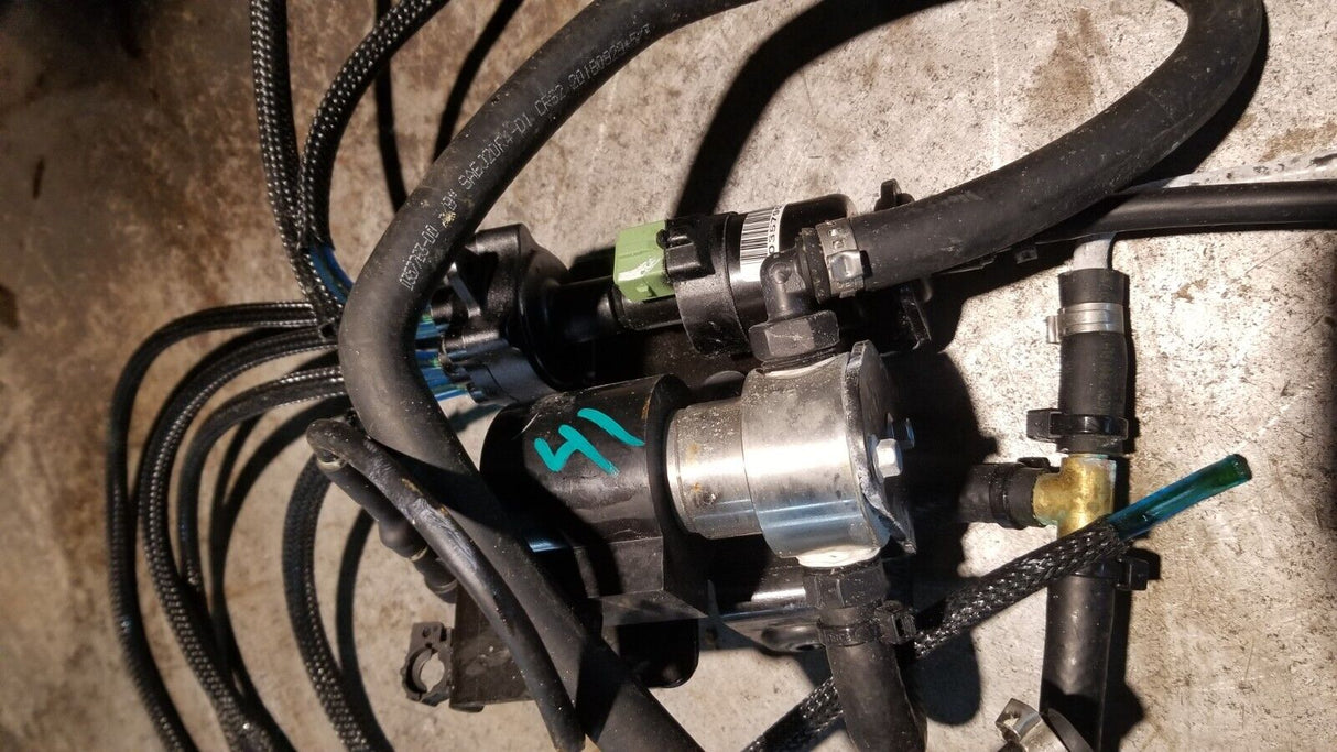 EVINRUDE 300HP G2 Evinrude ETEC Oil Pump Assembly 0357907