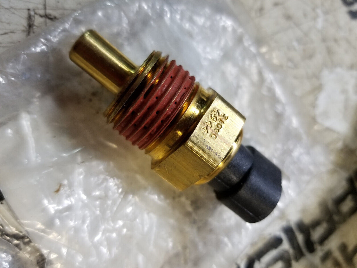 OEM Q21-1002 HONEYWELL PACCAR TEMPERATURE SENSOR Q211002