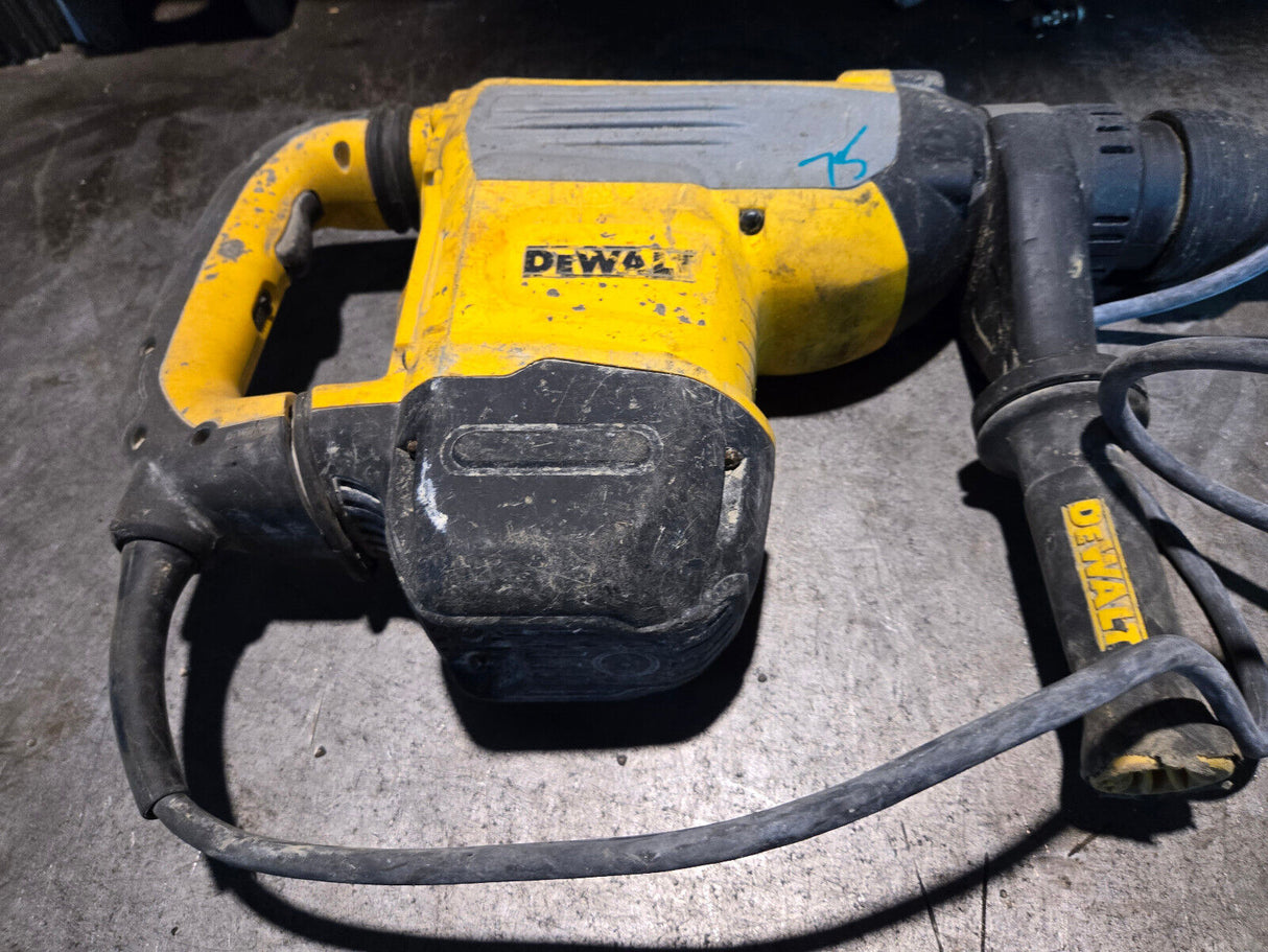 Dewalt D25733 SDS Max Rotary Hammer Drill 1-7/8" Corded Electric