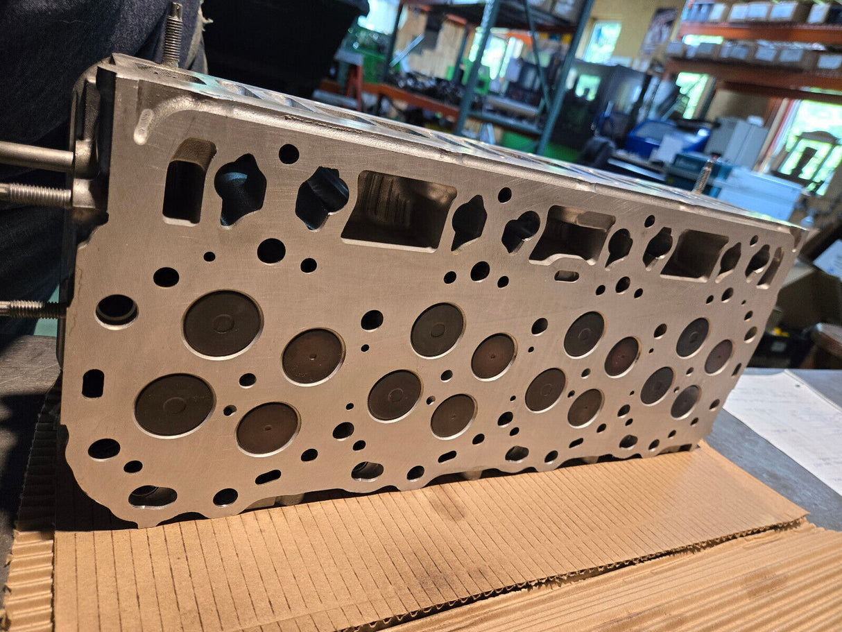 REMAN 2006-2010 Chevy GMC 6.6 LBZ LMM DURAMAX CYLINDER HEAD RH PASSENGER