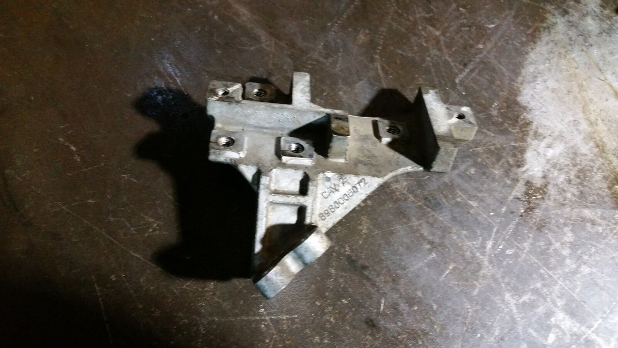 08 09 10 SILVERADO 2500 DURAMAX GLOW PLUG MODULE PEDISTAL 8980006072