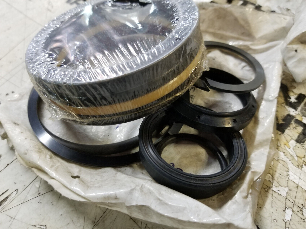 Seal Kit - Tilt Cylinder For Hyster : 226074 HY226074