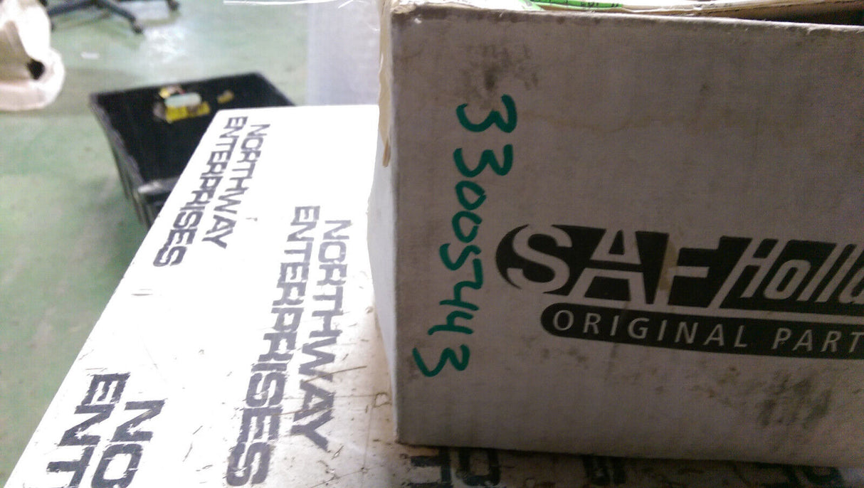 SAF Holland 33005443 PIVOT HARDWARE KIT,ADJUSTABLE