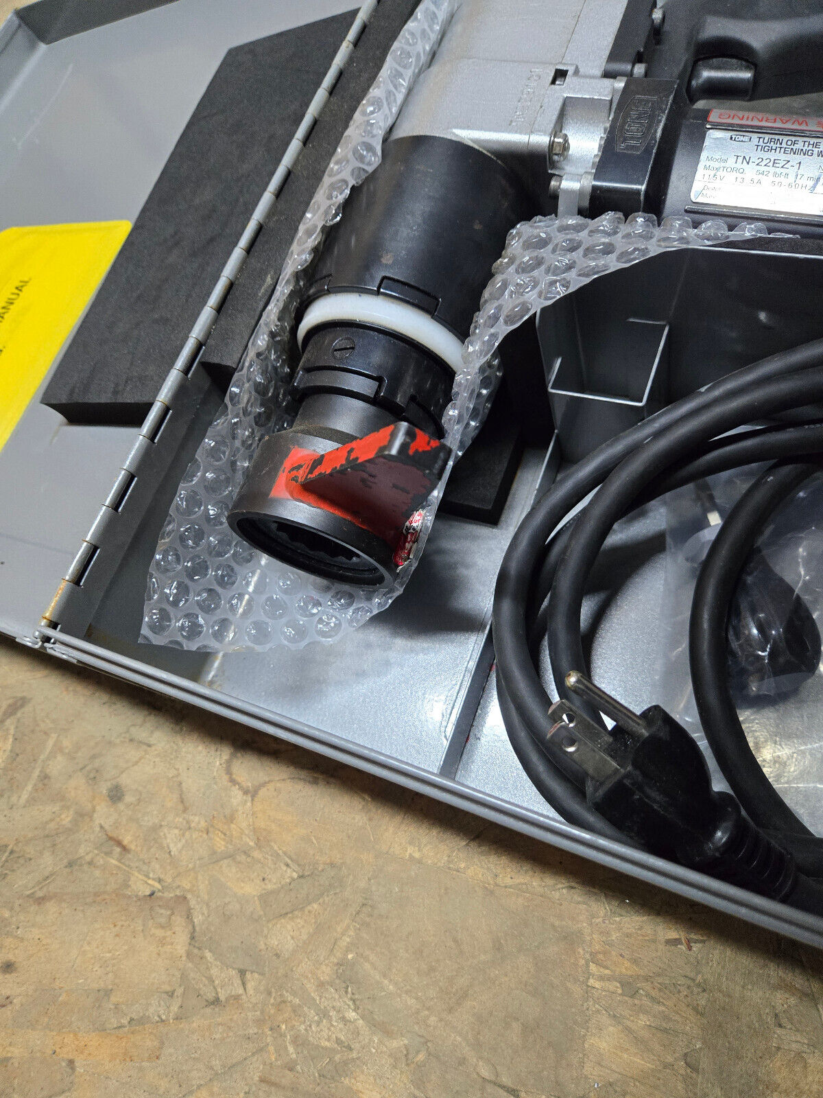 TN-22EZ-1 Tone Shear Wrench Model TN-22EZ-1 - Turn of the Nut Tightening Wrench