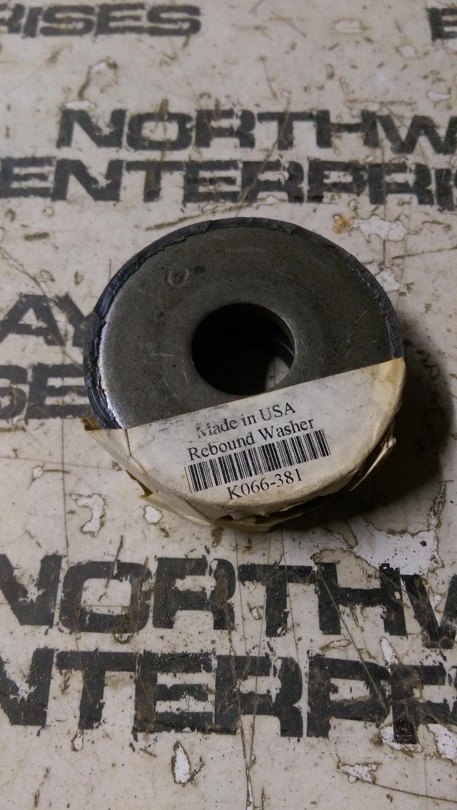 LOT OF 6PC K066-381 PACCAR REBOUND BUSHING