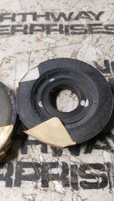 LOT OF 6PC K066-381 PACCAR REBOUND BUSHING