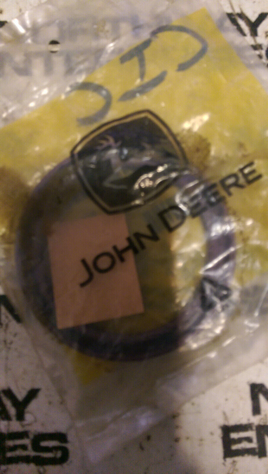 JOHN DEERE TT226917 SEAL