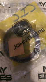 JOHN DEERE TT226917 SEAL