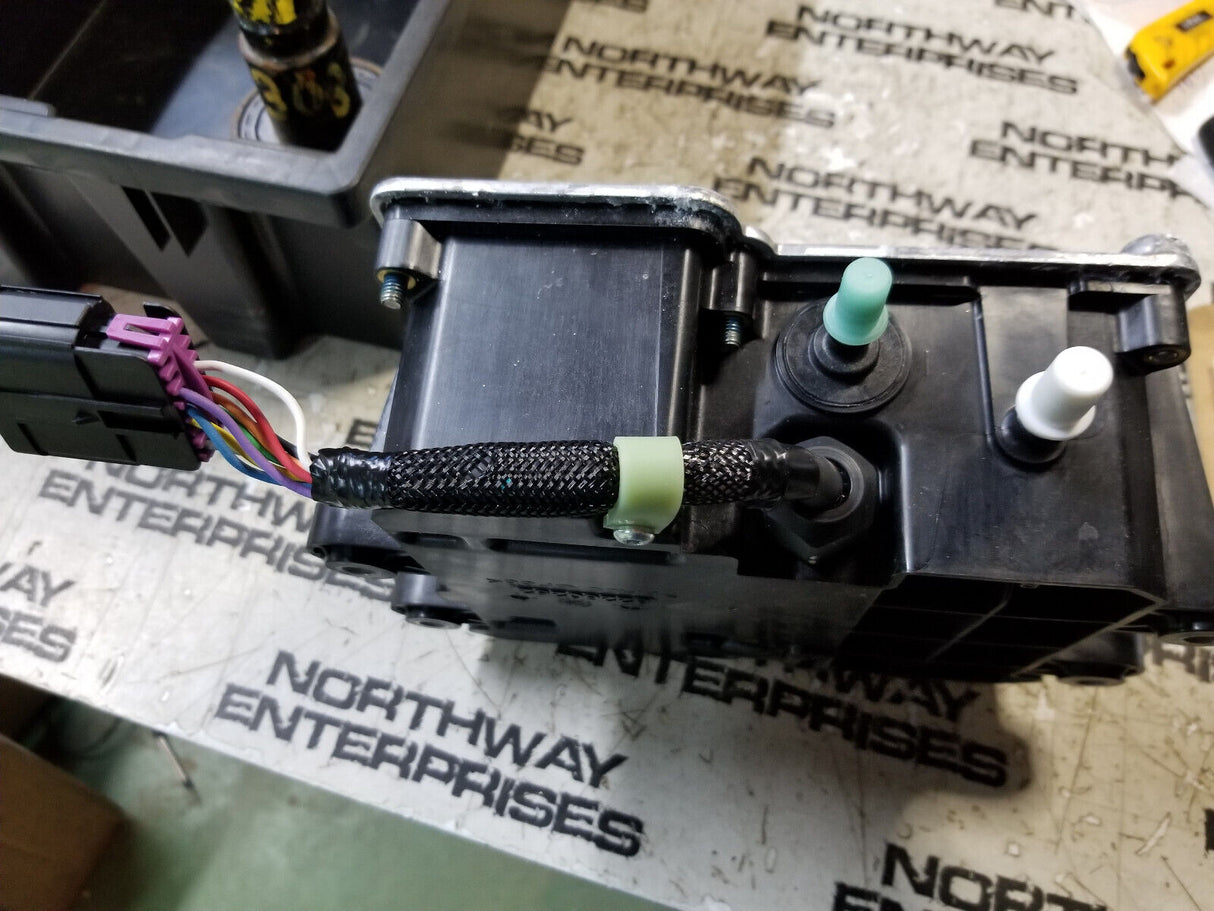 Takeuchi Def Pump 1J508-19656 82624847  K1J508-19656