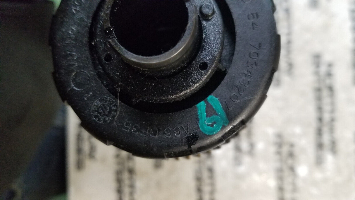 2014-2018 Intake Camshaft 40892004F 3.0L ECO Diesel  2s150673 1662119f