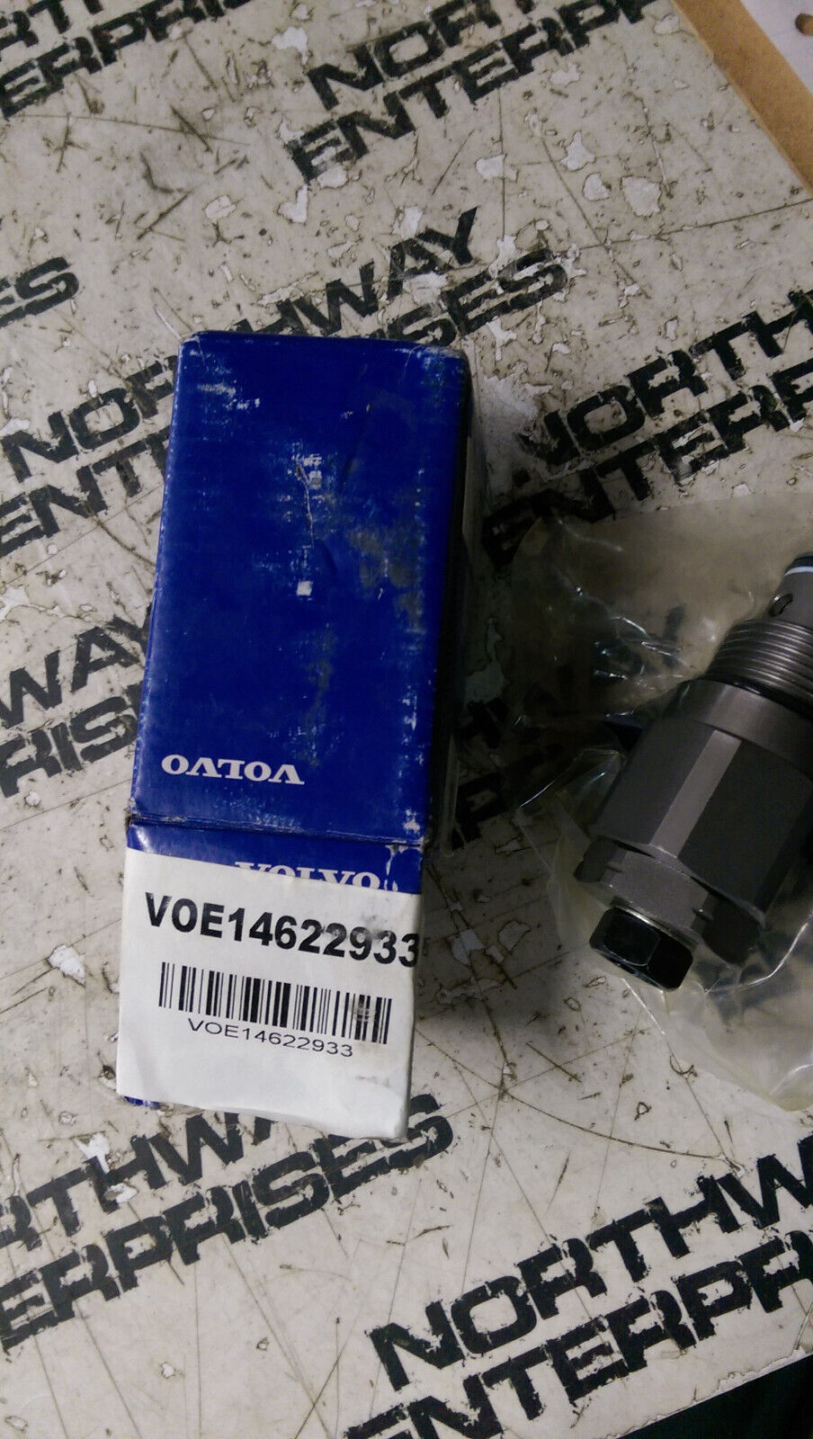 VOLVO RELIEF VALVE VOE14622933 14622933