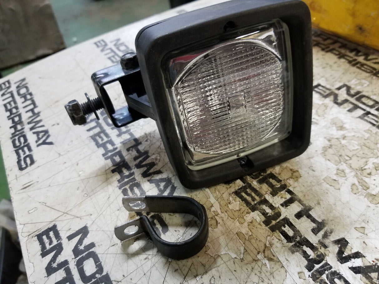 CATERPILLAR 234-4323 LIGHT LAMP 2344323