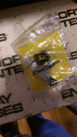 JOHN DEERE a852422 TEE