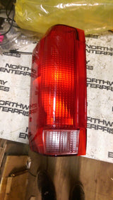 Ford F-150 Tail Light Unit 1989-1997 Driver Side E9TZ13405C F2TZ-130405-A