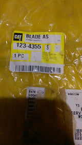 CATERPILLAR OEM 123-4355 WIPER