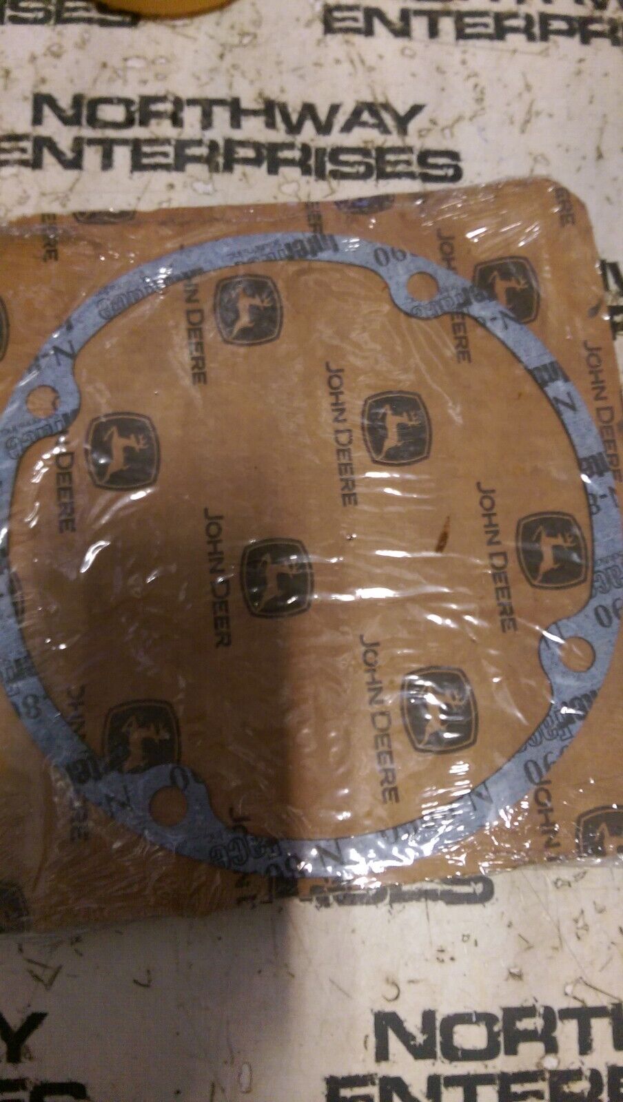 JOHN DEERE R94332 GASKET