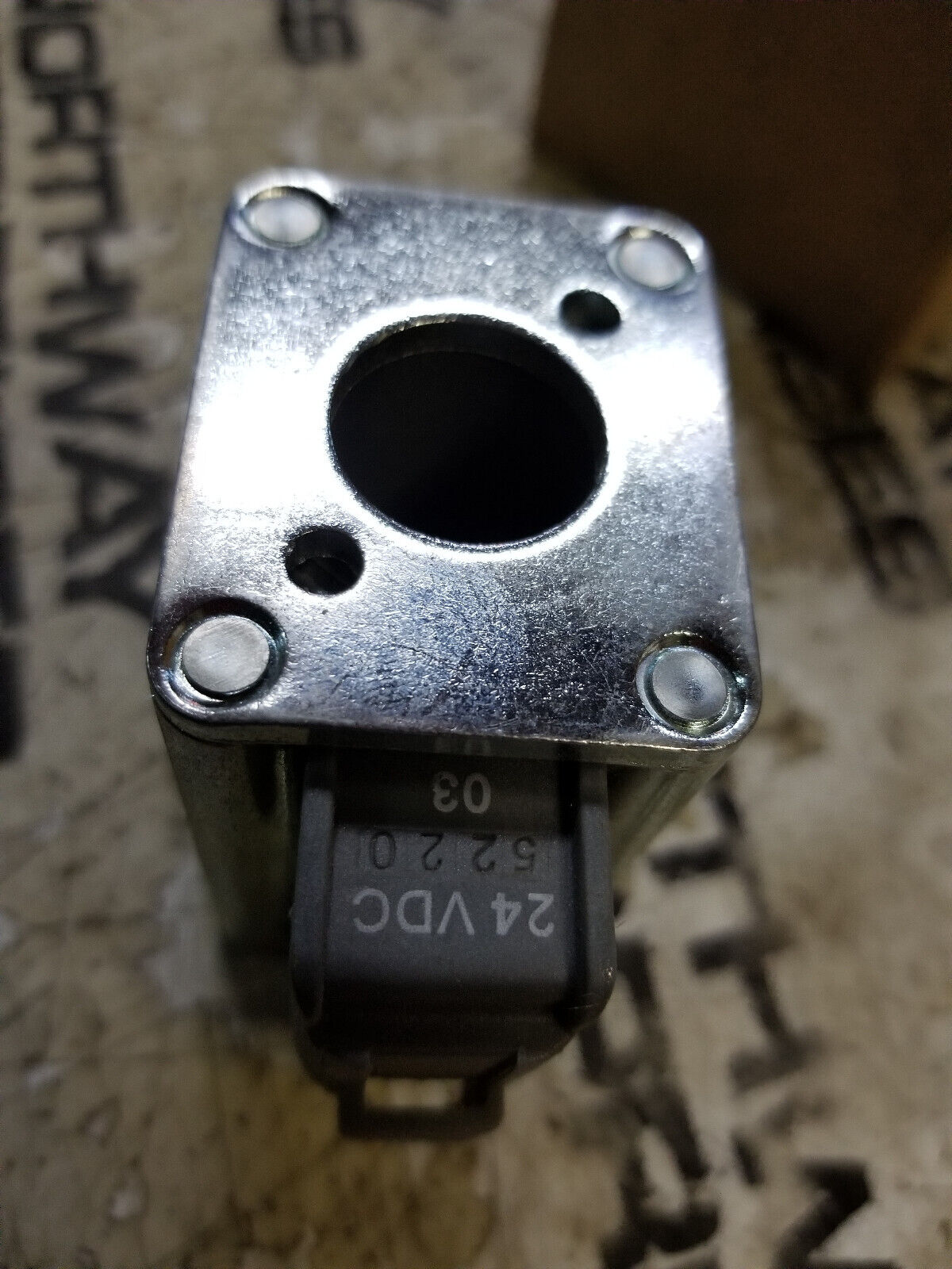 326-5212 CATERPILLAR COIL 3265212 4 Volt Direct Current Solenoid Valve