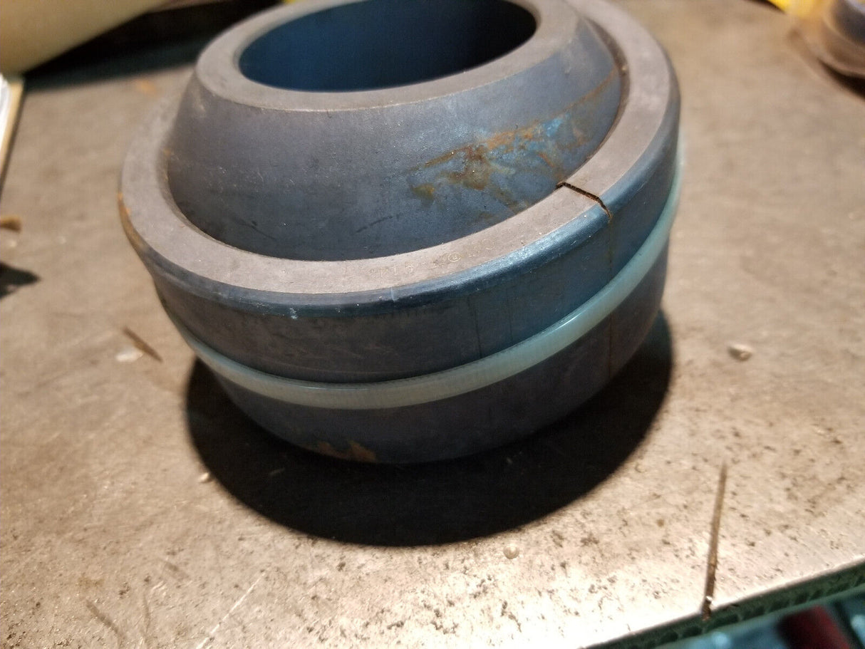 7T-9147 Self-Aligning Spherical Plain Bearing 7T9147