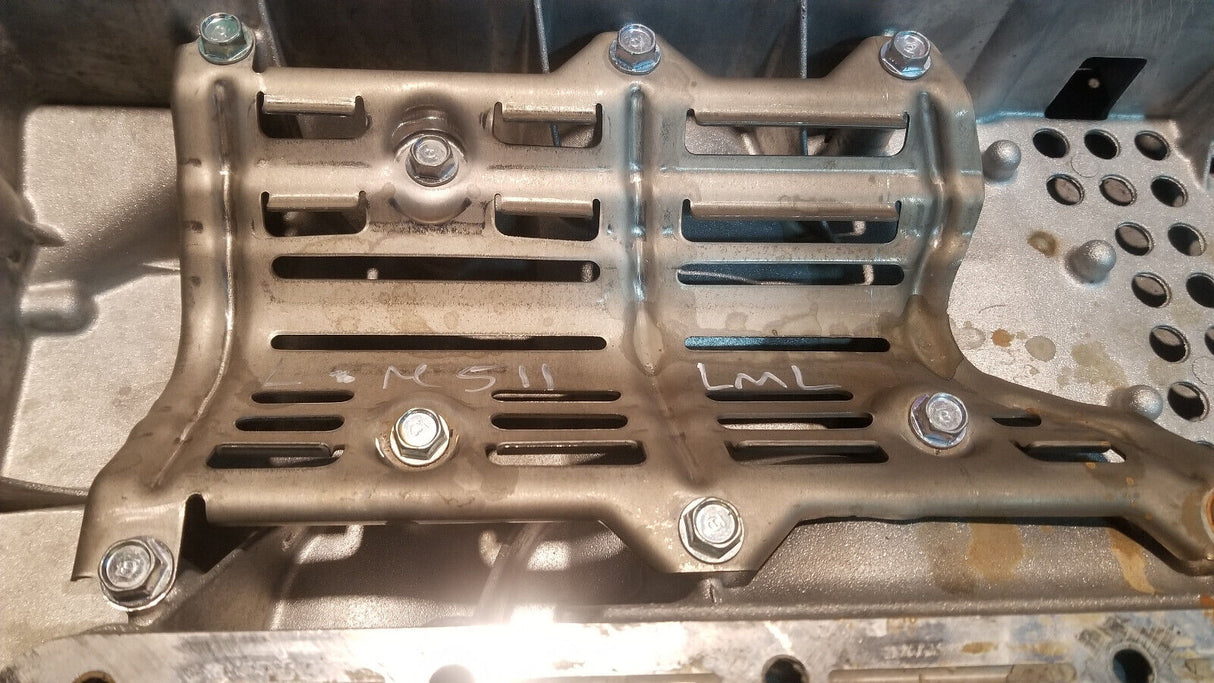 12634971 2011-2015 UPPER OIL PAN CHEVROLET Duramax 6.6l 6.6 LML ref511