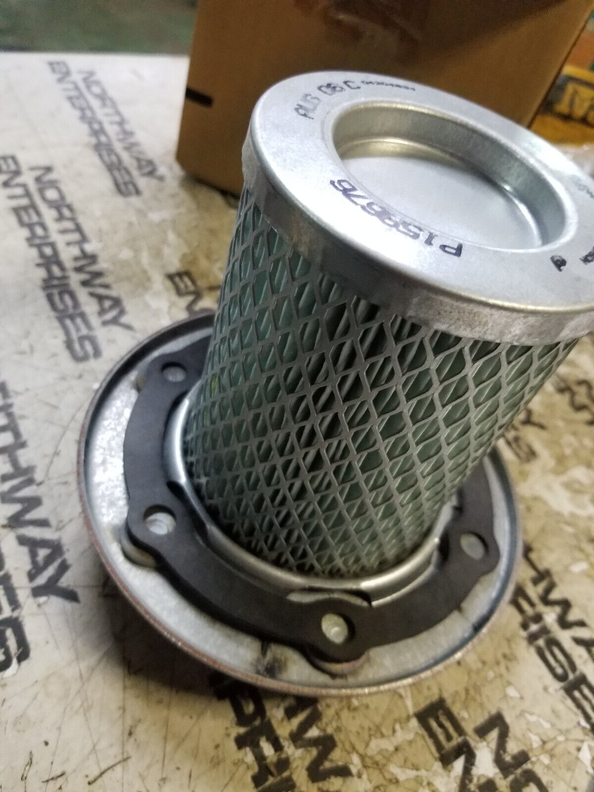 DONALDSON P158676 AIR FILTER CROSS TO 3I1892 3041065 D180236