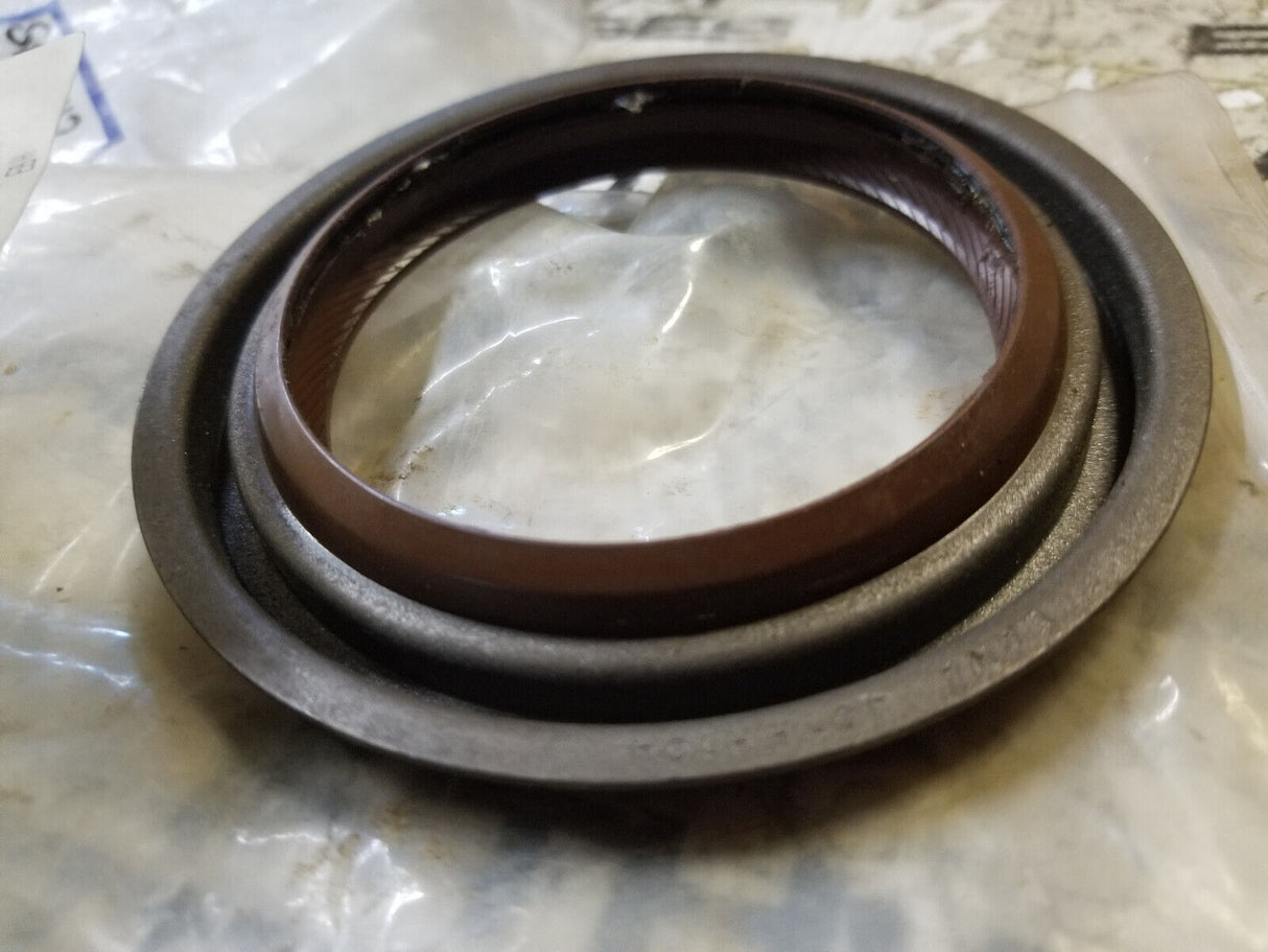 169114502 INT Spicer Front Pinion on Forward Tandem