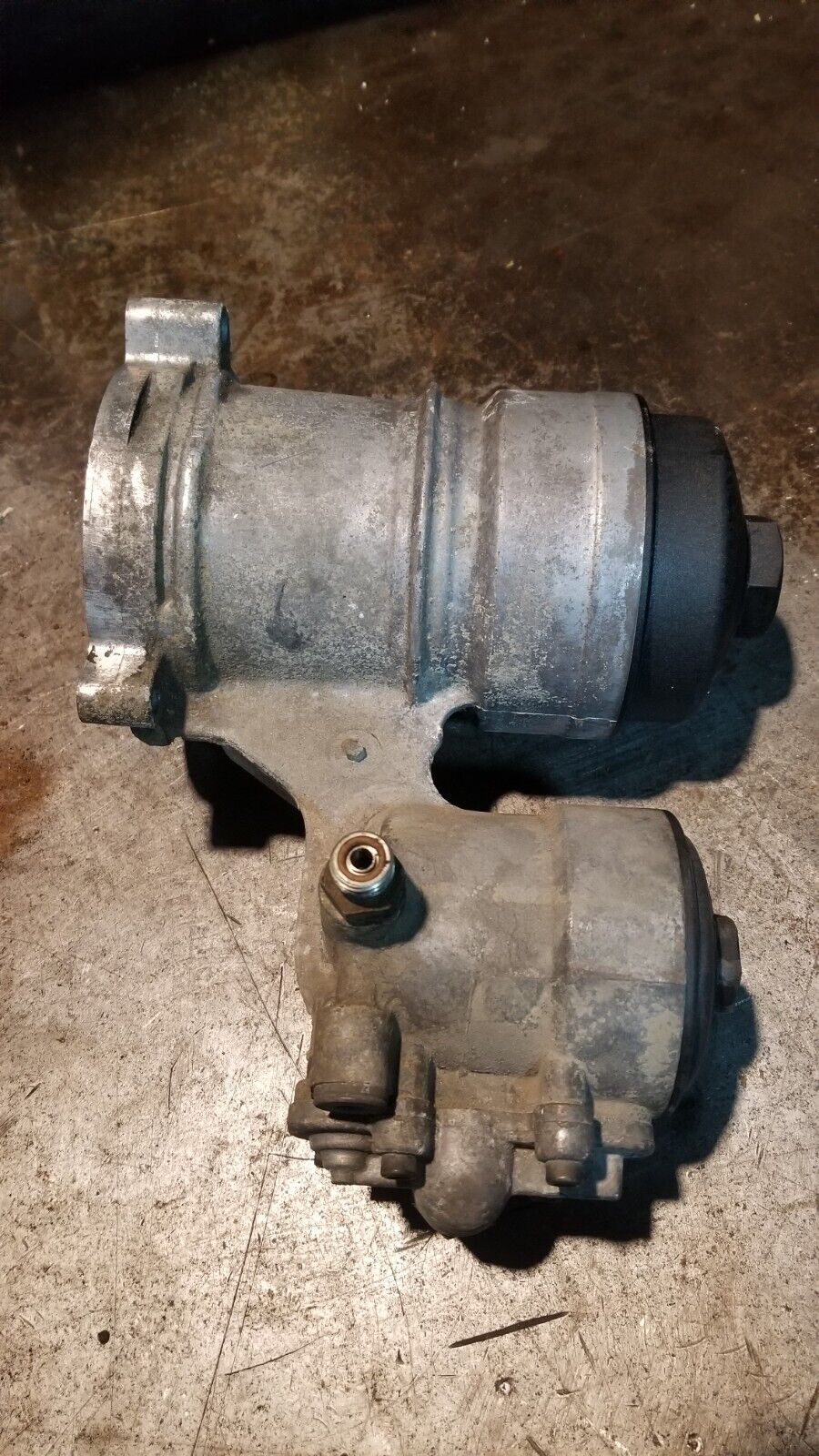 1844576C92 Engine Oil and Fuel Filter Housing Ford F250 F350 Super Duty 6.0l