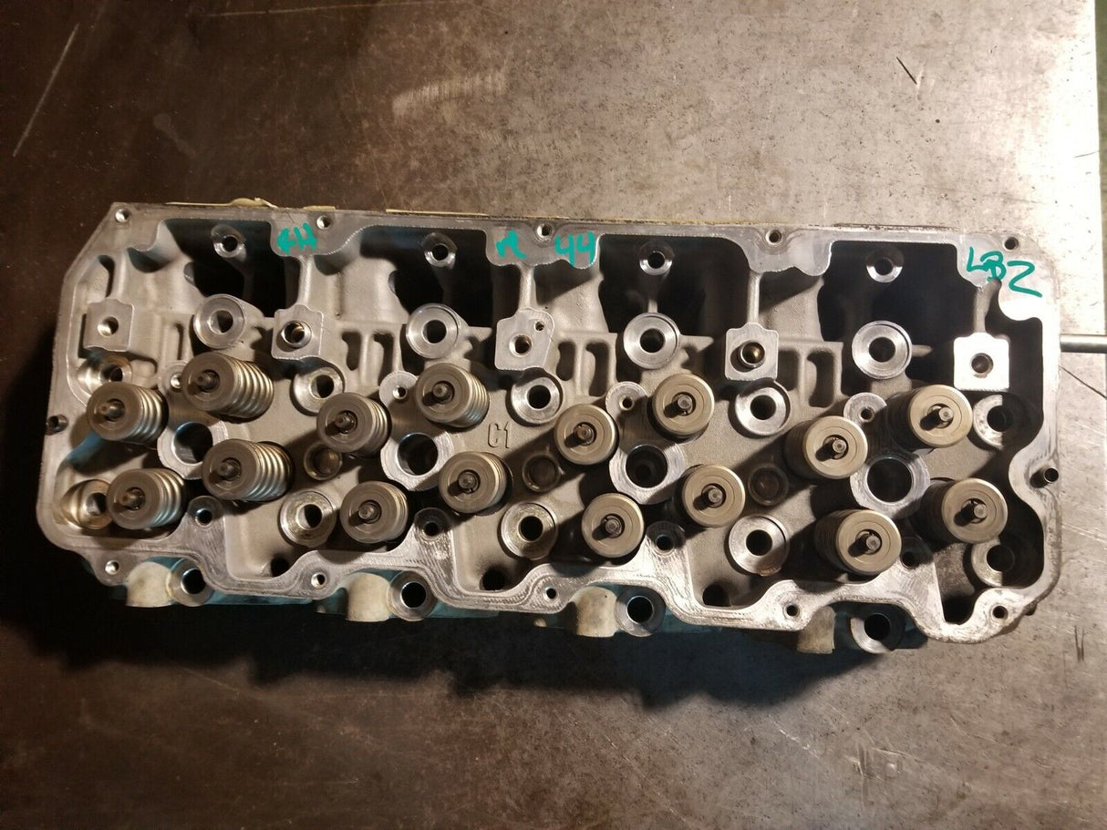 2006-2010 Chevy GMC 6.6 LBZ LMM DURAMAX CYLINDER HEAD RH PASSENGER