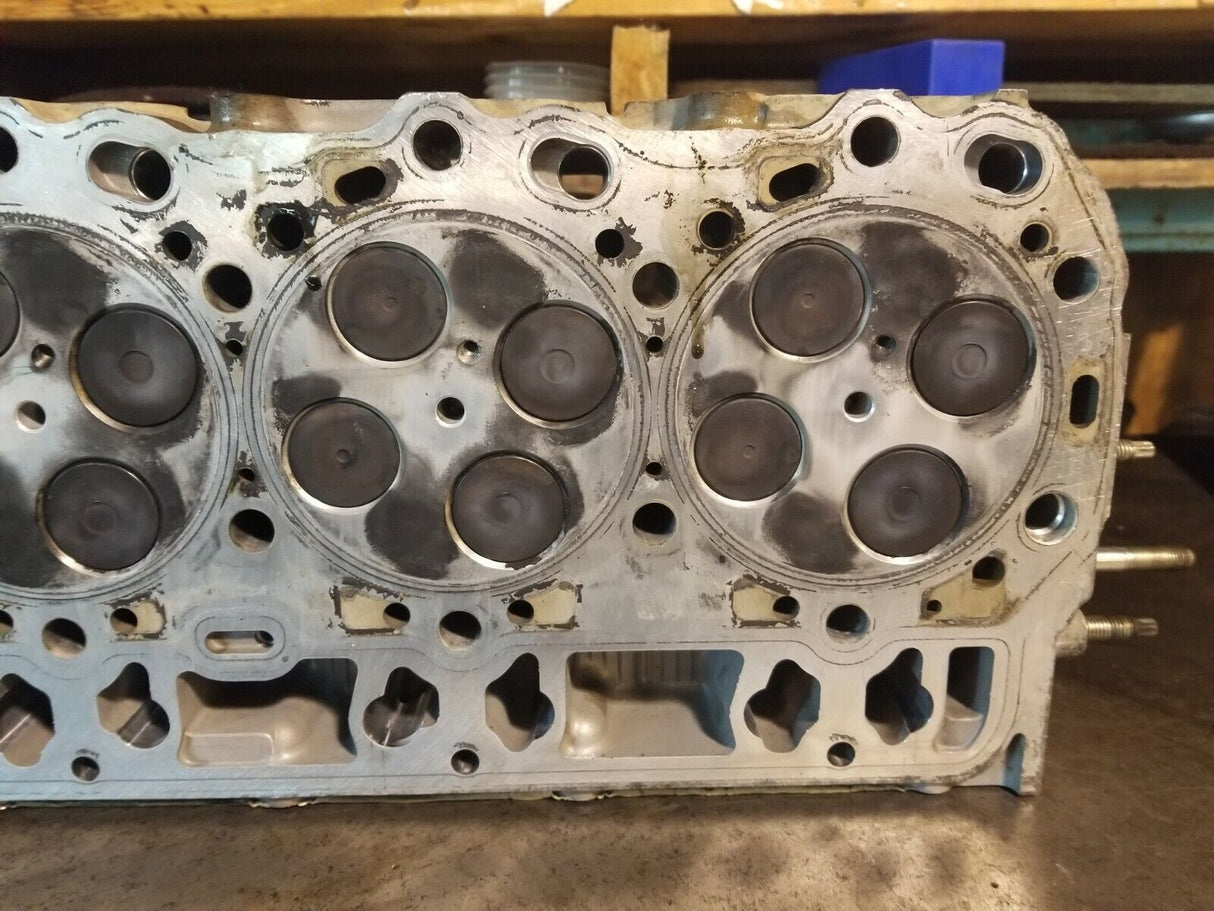 2006-2010 Chevy GMC 6.6 LBZ LMM DURAMAX CYLINDER HEAD RH PASSENGER