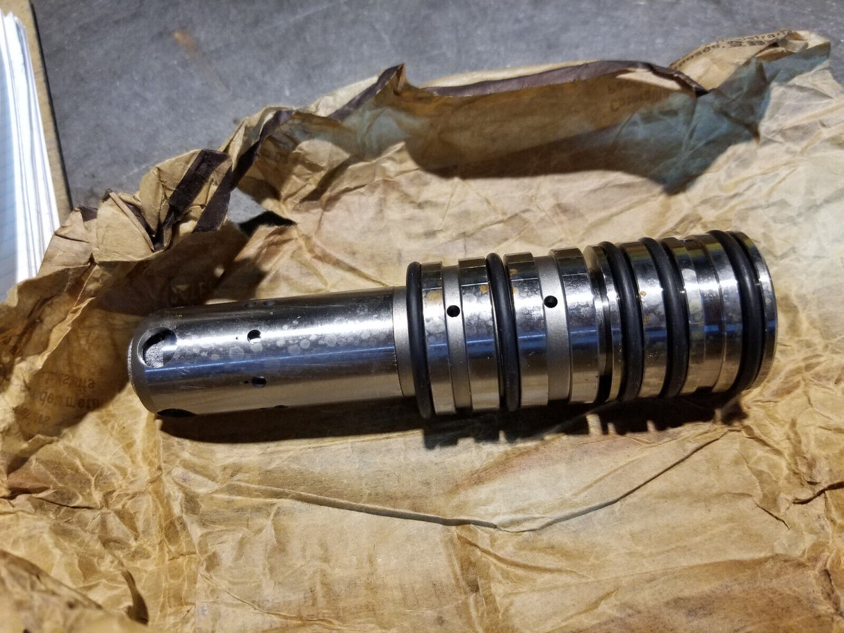 255-5588 CATERPILLAR VALVE 2555588: Valve Group-Basic