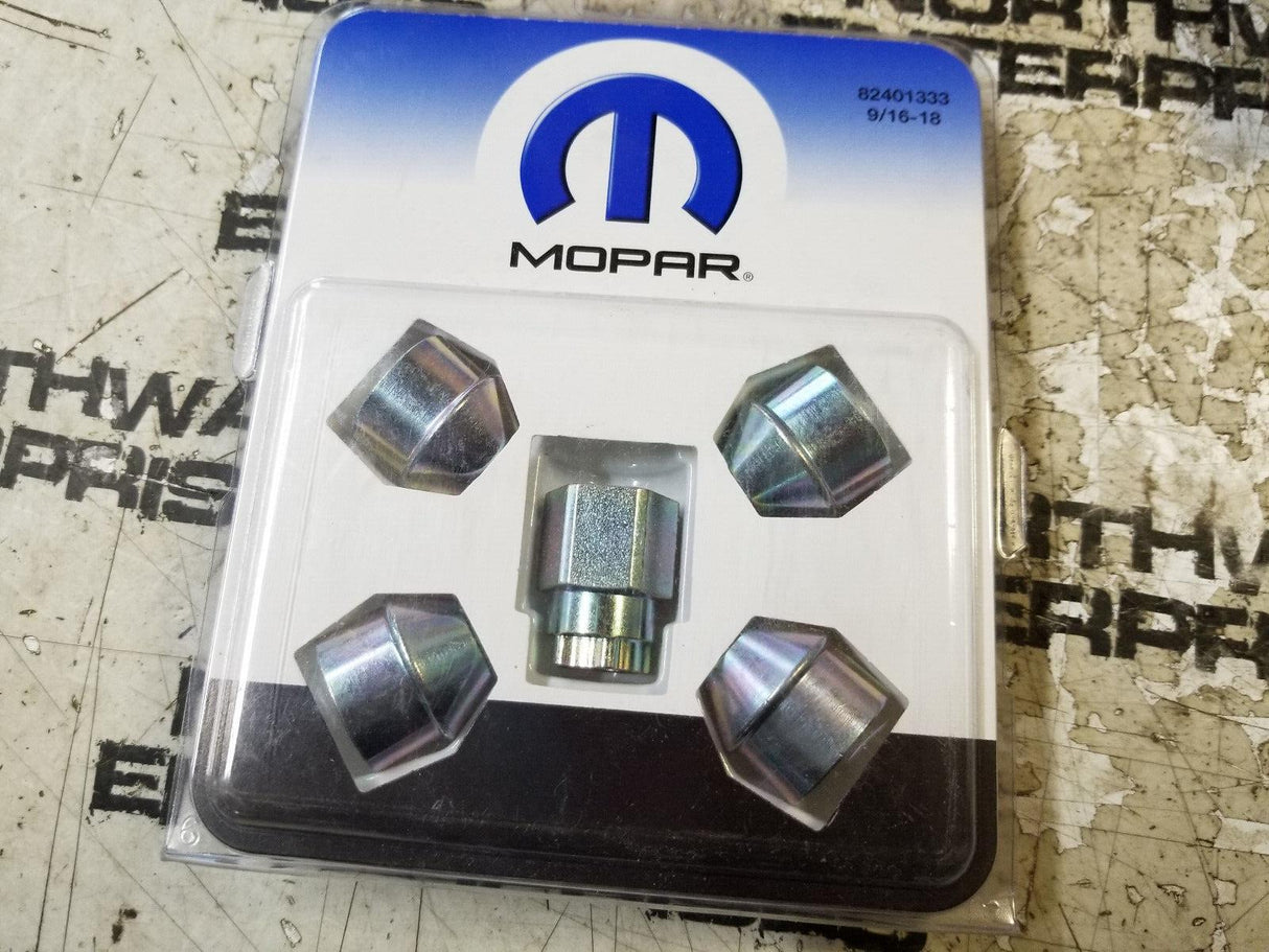 MOPAR WHEEL LOCK KIT 82401333 9/16 X 18  2010-2012 RAM 2500/3500 SRW