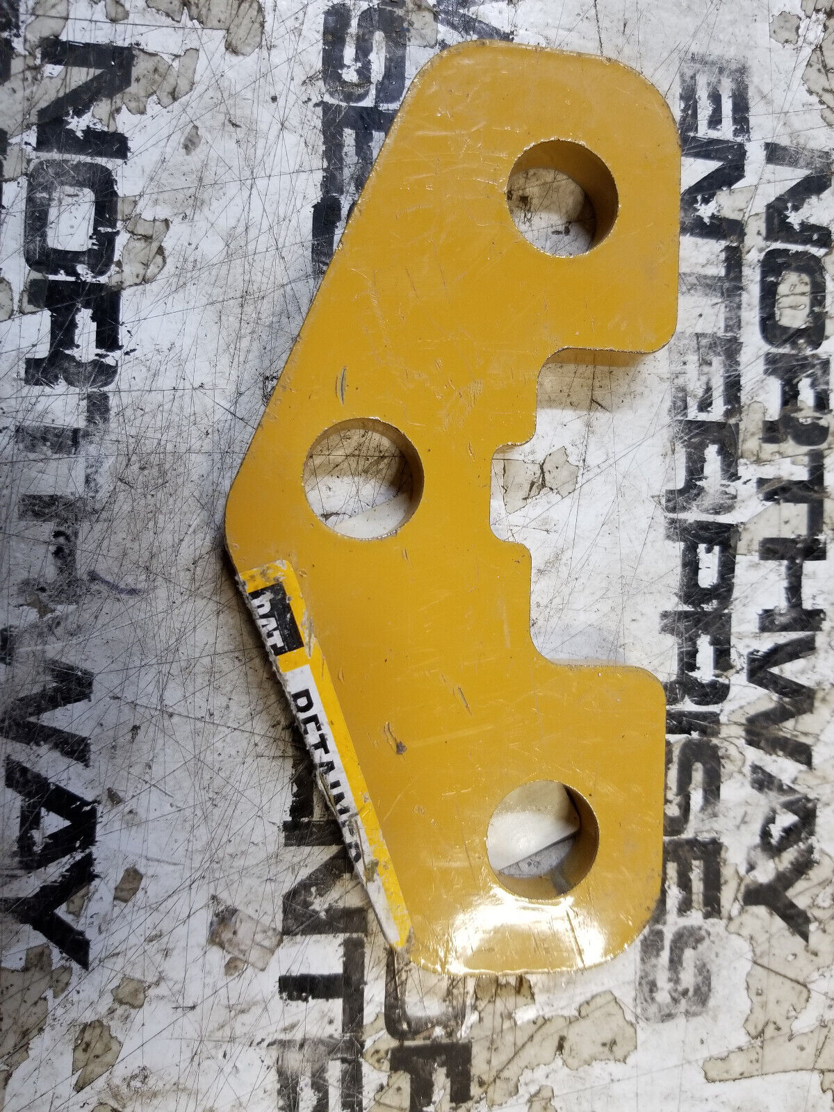 449-1751 Caterpillar 4491751 146.30mm Long Triangle Steel Retainer