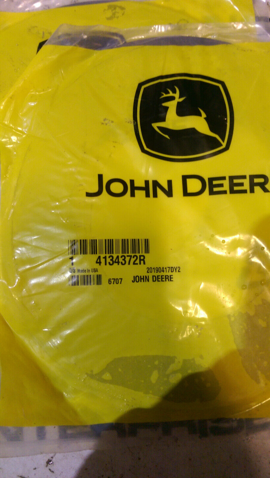 JOHN DEERE 4134372R SHIM