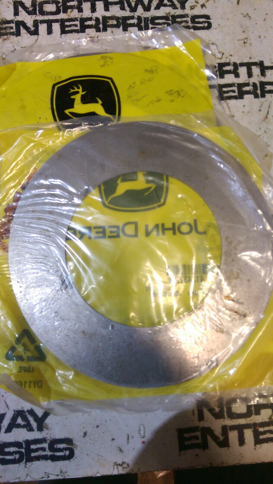 JOHN DEERE 4134372R SHIM