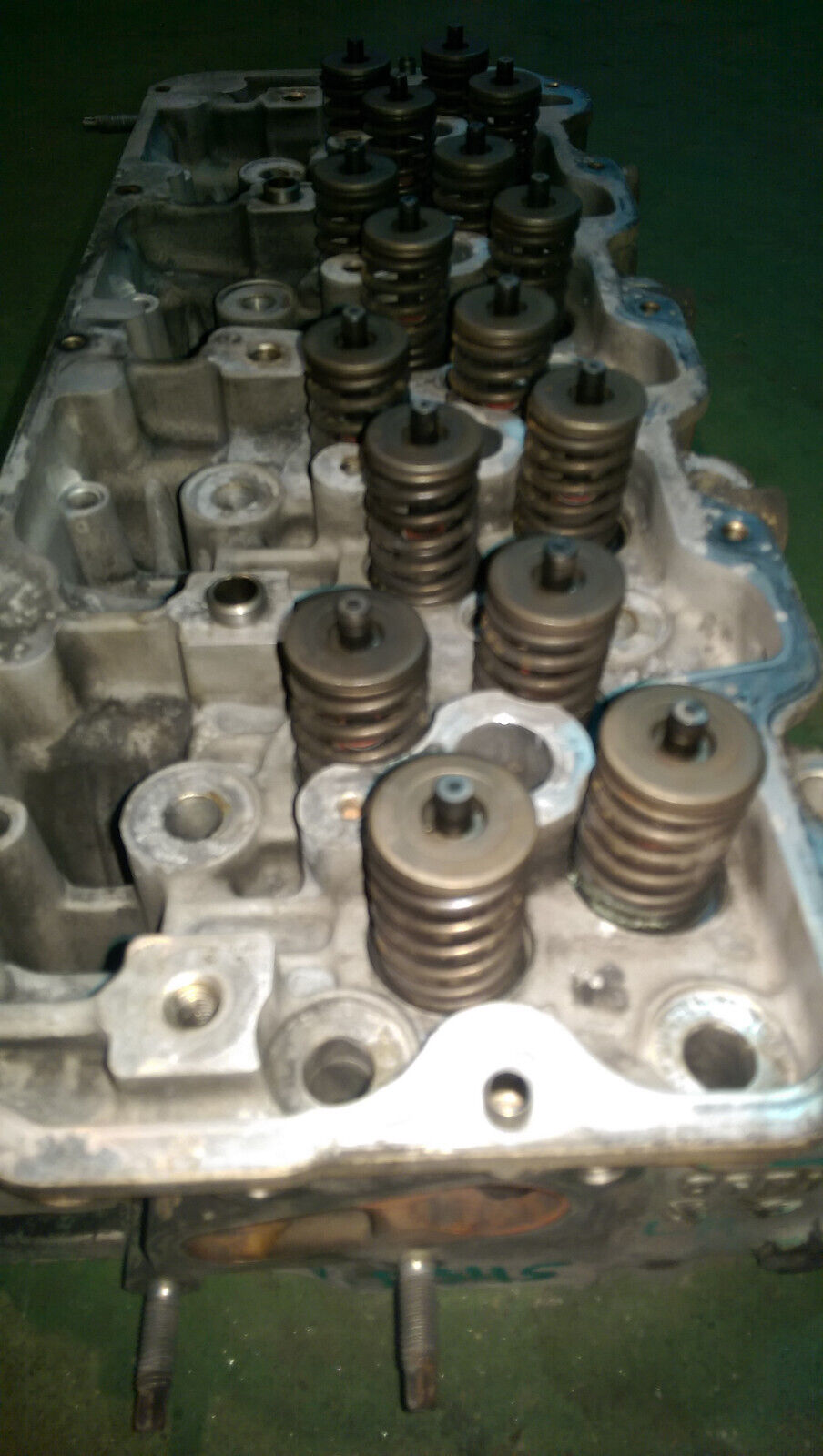 DRIVERS LEFT HAND 2006-2010 Chevy GMC 6.6 LBZ LMM DURAMAX CYLINDER HEAD  C4