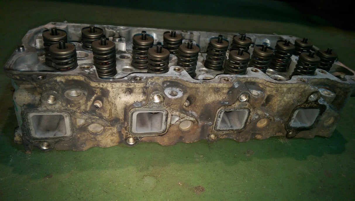 DRIVERS LEFT HAND 2006-2010 Chevy GMC 6.6 LBZ LMM DURAMAX CYLINDER HEAD  C4